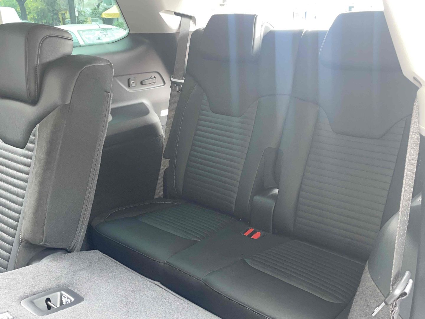 Jeep Commander