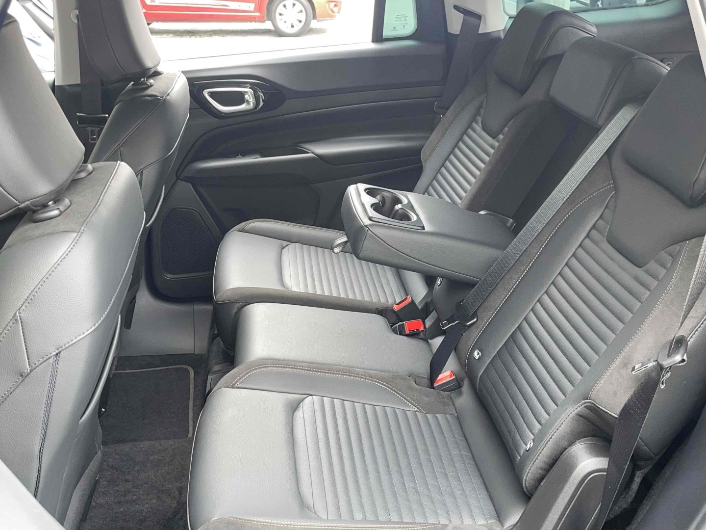Jeep Commander
