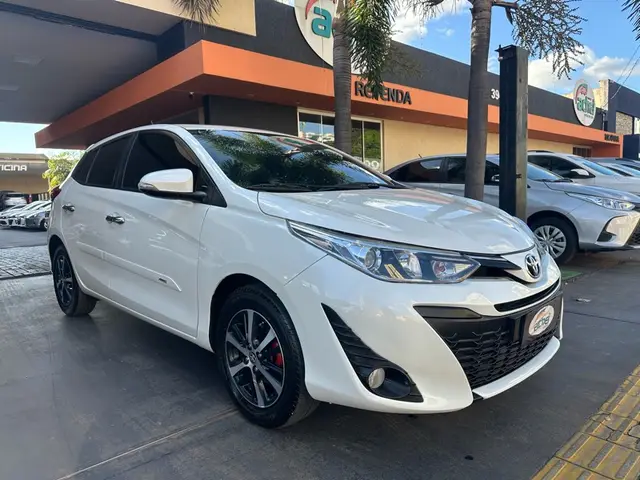 Carro Toyota Yaris 2019 1.5 XLS CVT (Flex)