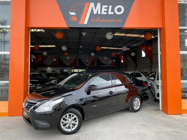 Carro Nissan Versa 2017 1.0 12V S (Flex)