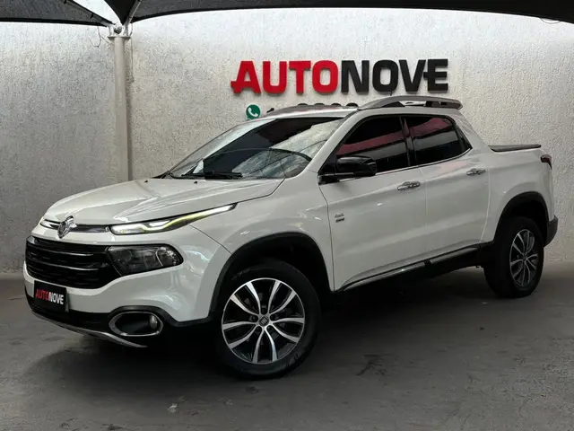 Carro Fiat Toro 2019 Volcano 2.0 diesel AT9 4x4