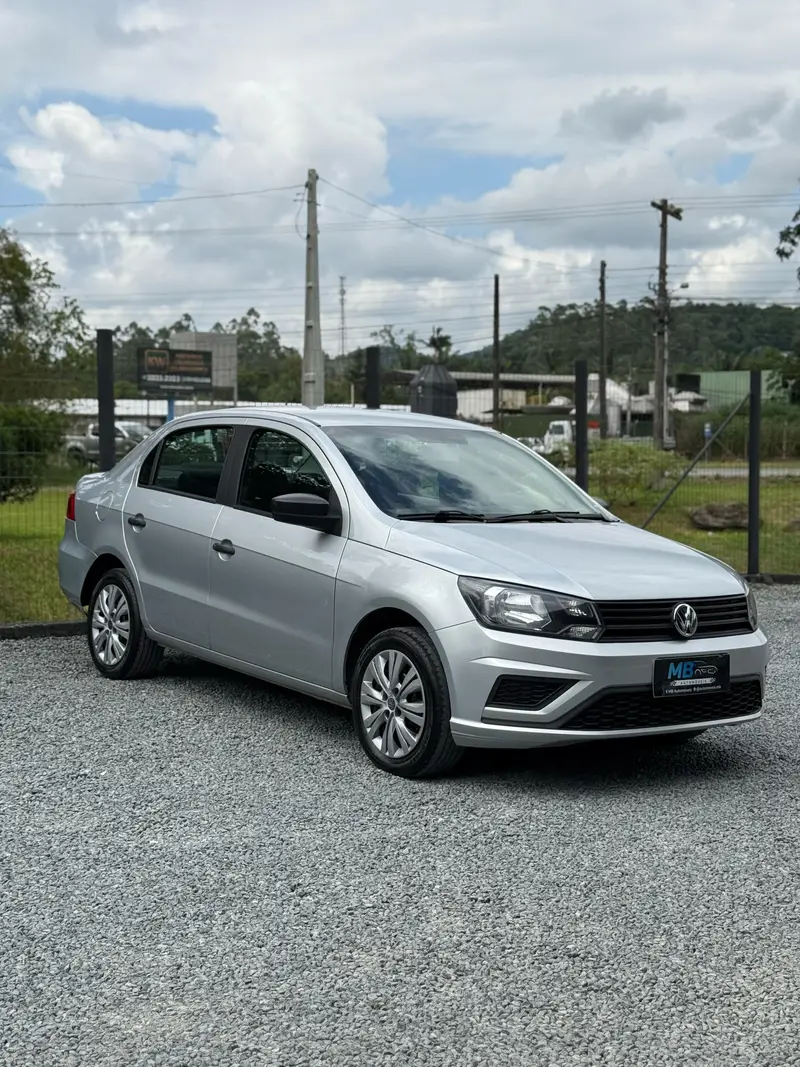 Volkswagen Voyage 1.6 MSI 8V (Flex)