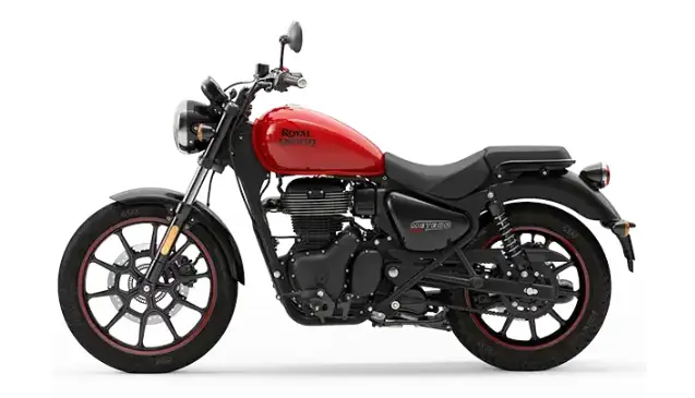 Carro Royal Enfield Meteor 350 2025 Fireball