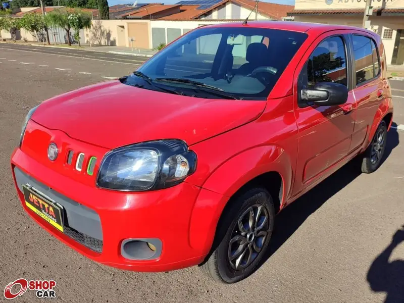 Fiat Uno Vivace Italia 1.0 8V (Flex) 4p