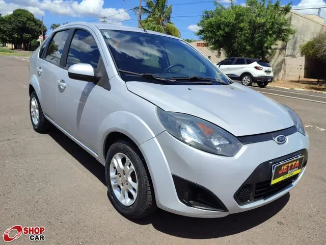 Carro Ford New Fiesta Sedan 2011 SE 1.6 (Flex)
