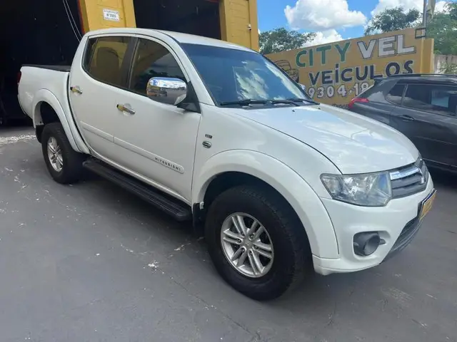 Carro Mitsubishi L200 2015 Triton HPE 3.2 CD TB Int.Diesel Aut