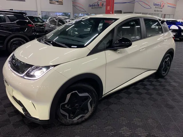 Carro BYD Dolphin 2025 EV