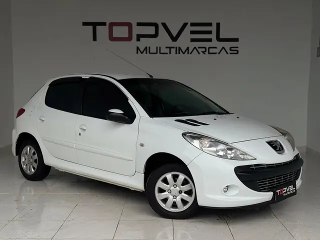 Carro Peugeot 207 2011 Hatch XR 1.4 8V (flex) 4p