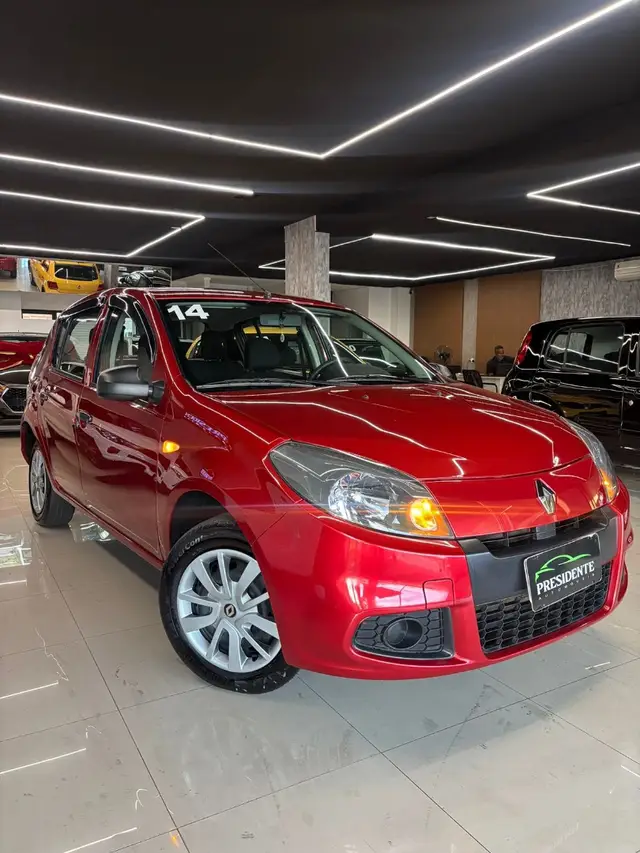 Carro Renault Sandero 2014 Authentique 1.0 16V (flex)