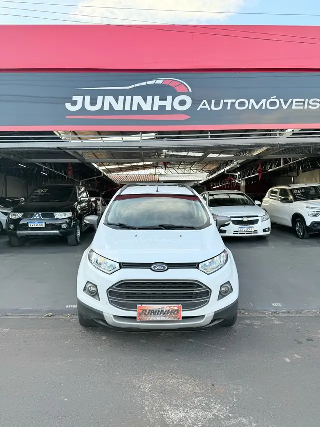 Carro Ford EcoSport 2015 Ecosport Freestyle Powershift 2.0 16V (Flex)