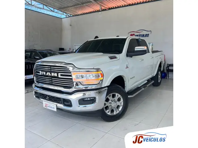 Carro RAM 2500 2022 Ram 2500 CD 6.7 4X4 Laramie