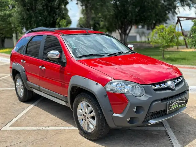 Carro Fiat Palio Weekend 2014 Week. Adv. Dualogic 1.8 Flex