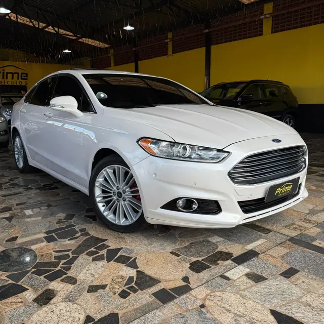 Carro Ford Fusion 2016 2.0 EcoBoost Titanium AWD (Aut)