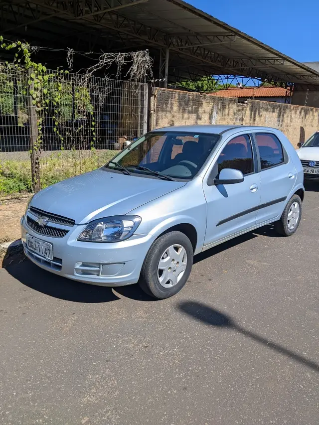 Carro Chevrolet Celta 2012 LT 1.0 (Flex)
