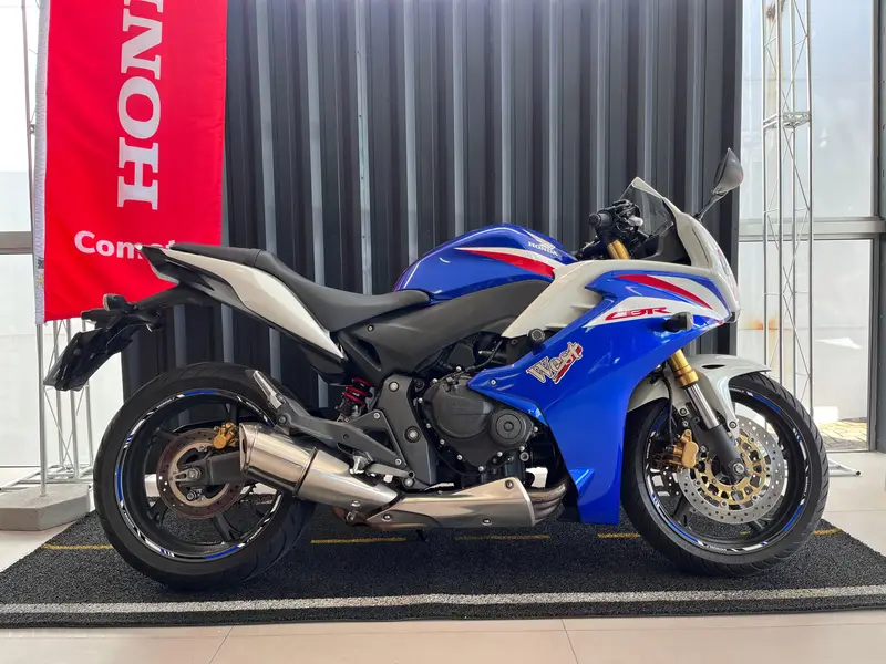 Honda CBR 600 F (Standard)