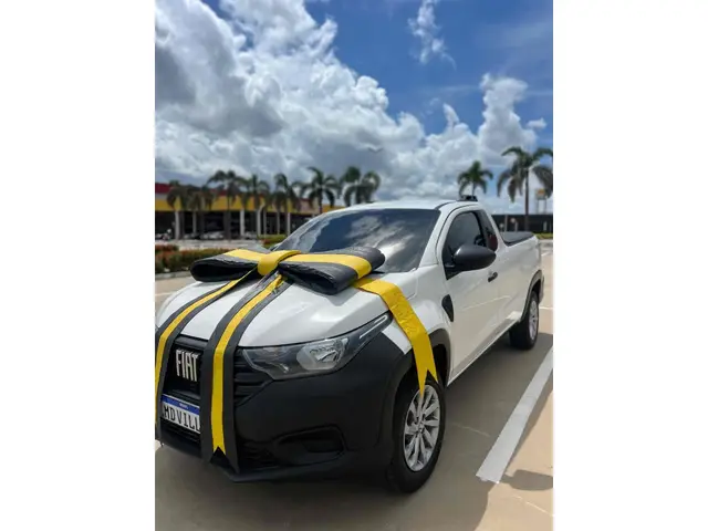 Carro Fiat Strada 2023 Endurance 1.4 Cabine Plus (Flex)