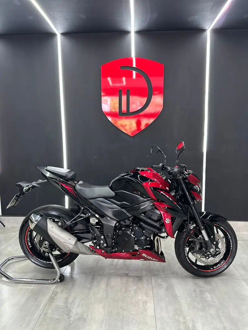 Suzuki GSX-S 750 750