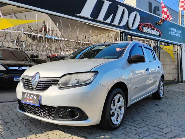 Carro Renault Sandero 2015 Authentique HIi-Power 1.0 16V (Flex)