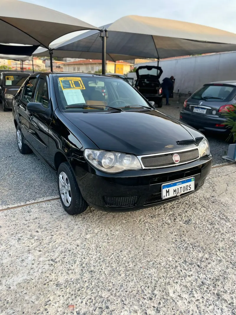 Fiat Siena Celebration 1.0 Fire Flex 8V 4p