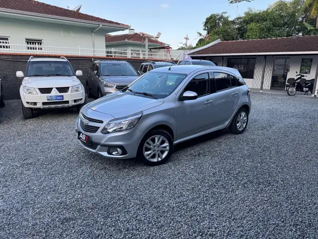 Carro Chevrolet Agile 2014 LTZ 1.4 8V (Flex)