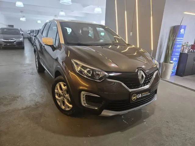Carro Renault Captur 2018 Zen 1.6 16v SCe CVT (Flex)