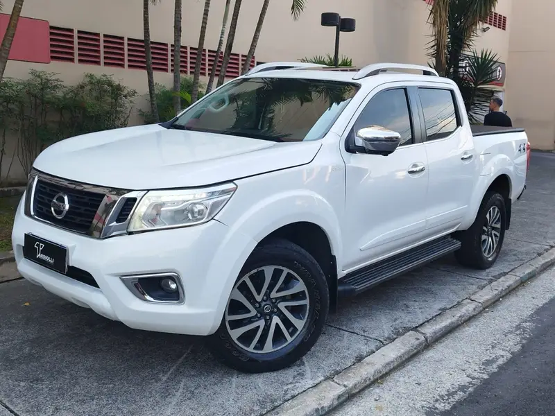 Nissan Frontier 2.3 TD CD LE 4x4 (Aut)