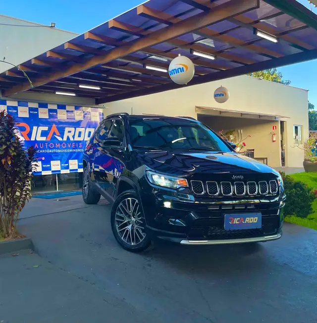 Carro Jeep Compass 2022 Limited 1.3 T270 (Aut) (Flex)