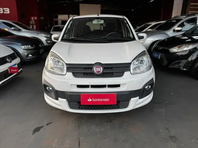 Carro Fiat Uno 2017 Attractive 1.0 (Flex) 4p