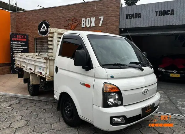 Carro Hyundai HR 2016 2.5 CRDi HD Longo sem Caçamba