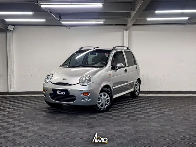 Carro CAOA Chery QQ 2012 1.1 16V