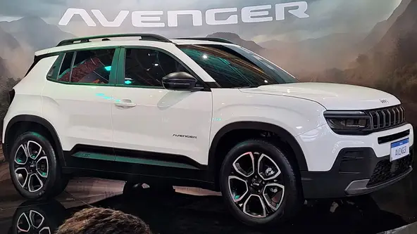 SUV compacto inédito terá base de Peugeot e ficará posicionado abaixo do Jeep Renegade