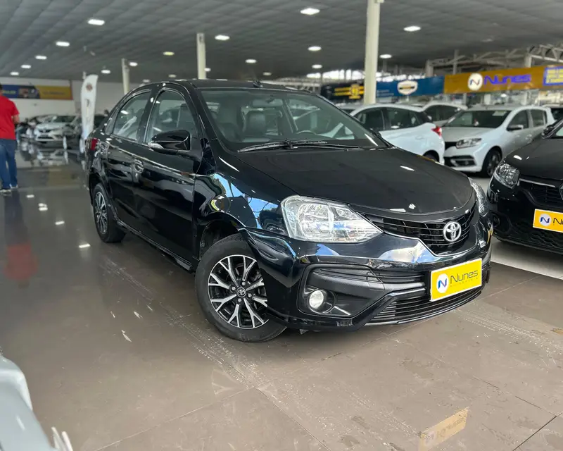 Toyota Etios Sedan Platinum 1.5 (Aut) (Flex)