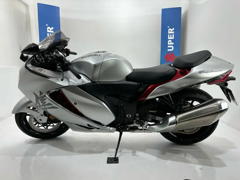 Suzuki Hayabusa GSX 1300-R