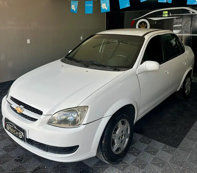 Chevrolet Classic LS 1.0 VHCE (Flex)