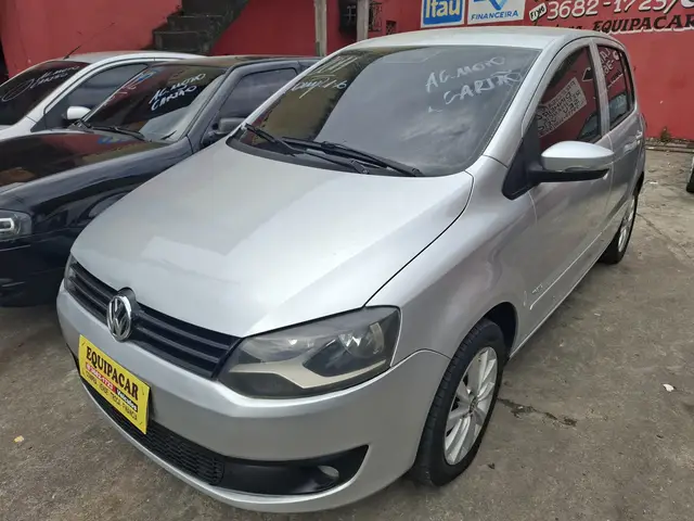 Carro Volkswagen Fox 2011 1.6 8V (Flex)