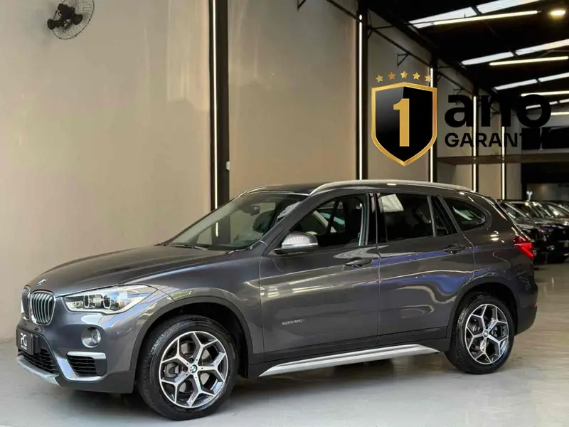 BMW X1 2.0 sDrive20i X-Line ActiveFlex