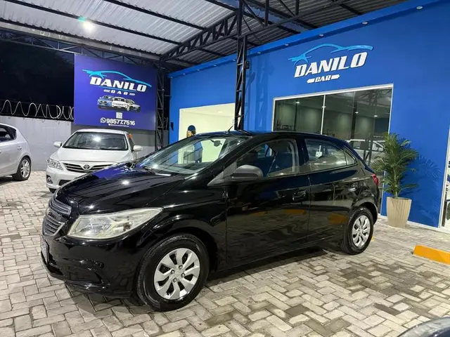 Carro Chevrolet Onix 2015 1.0 LT SPE/4