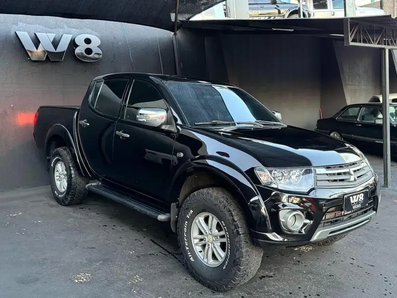 Mitsubishi Triton HPE 3.2 CD TB Int.Diesel Aut