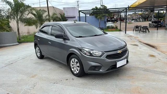 Carro Chevrolet Onix 2020 1.0 Joy SPE/4