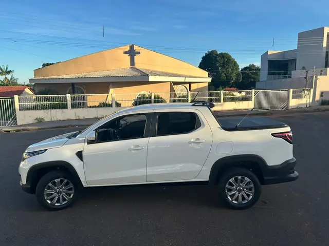 Carro Fiat Strada 2022 Freedom 1.3 CD (Flex)