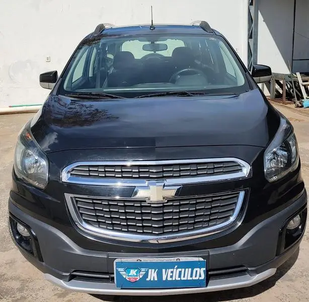 Carro Chevrolet Spin 2016 Activ 1.8 (Flex) (Aut)