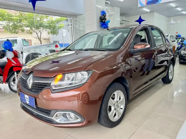 Carro Renault Logan 2014 Dynamique 1.6 8V