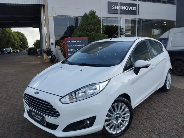 Carro Ford New Fiesta Hatch 2016 New Fiesta Titanium 1.6 16V PowerShift