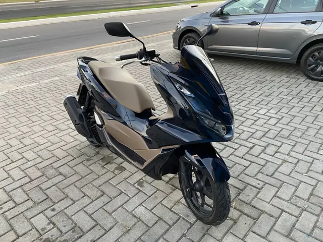Carro Honda PCX 160 2025 DLX ABS