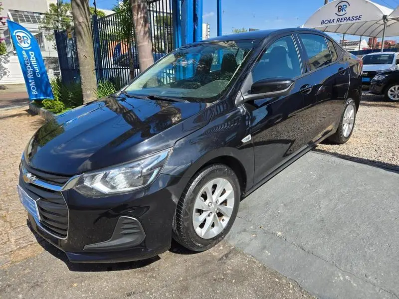 Chevrolet Onix Plus 1.0 LT (Flex)