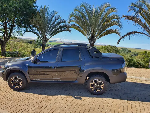 Carro Renault Oroch 2025 Outsider 1.3 (Flex) (Aut.)