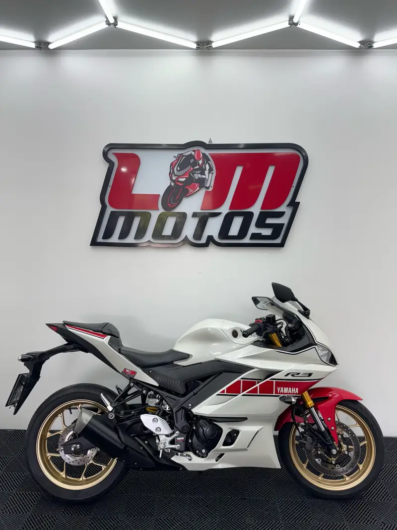 Yamaha YZF R3 World GP 60th Anniversary Edition