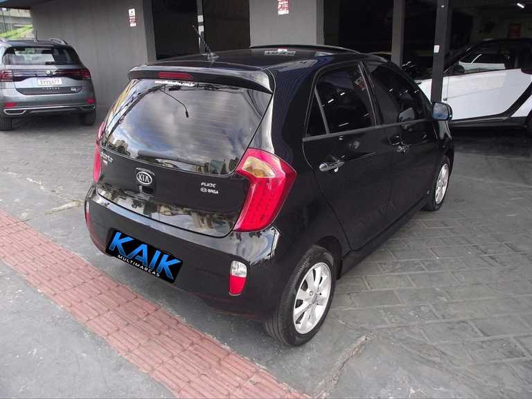 alt=