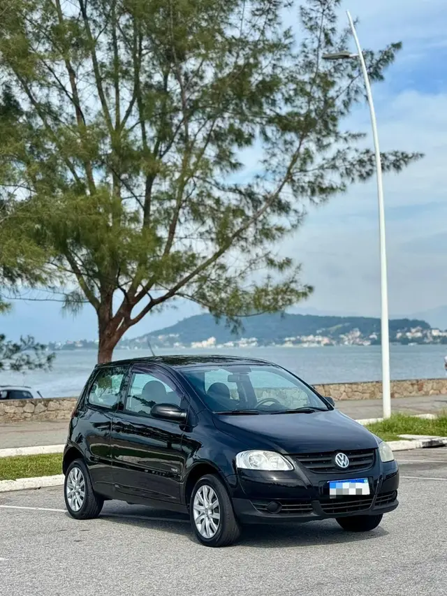 Carro Volkswagen Fox 2010 1.0 8V (Flex) 2p