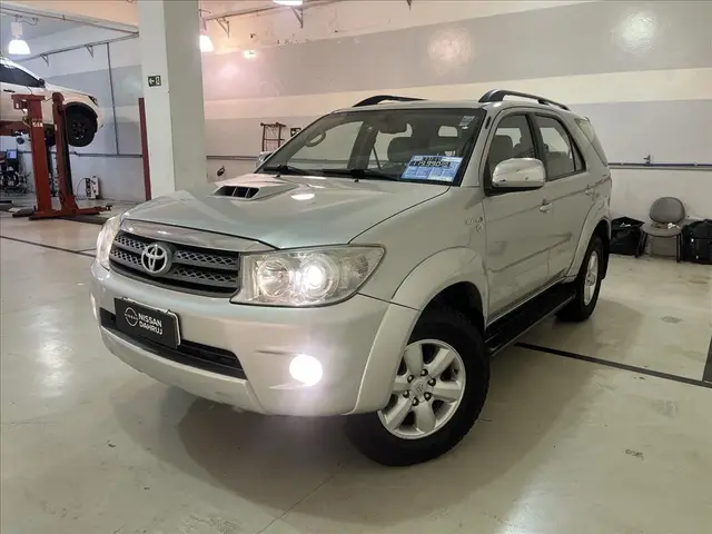 Carro Toyota Hilux Cabine Dupla 2011 Hilux SRV 4X4 3.0 (cab dupla) (aut)